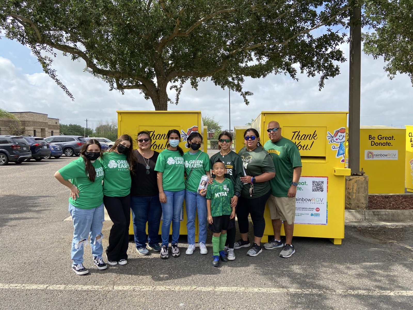 Read more about the article The Power of Giving: Why Donating Clothing Matters