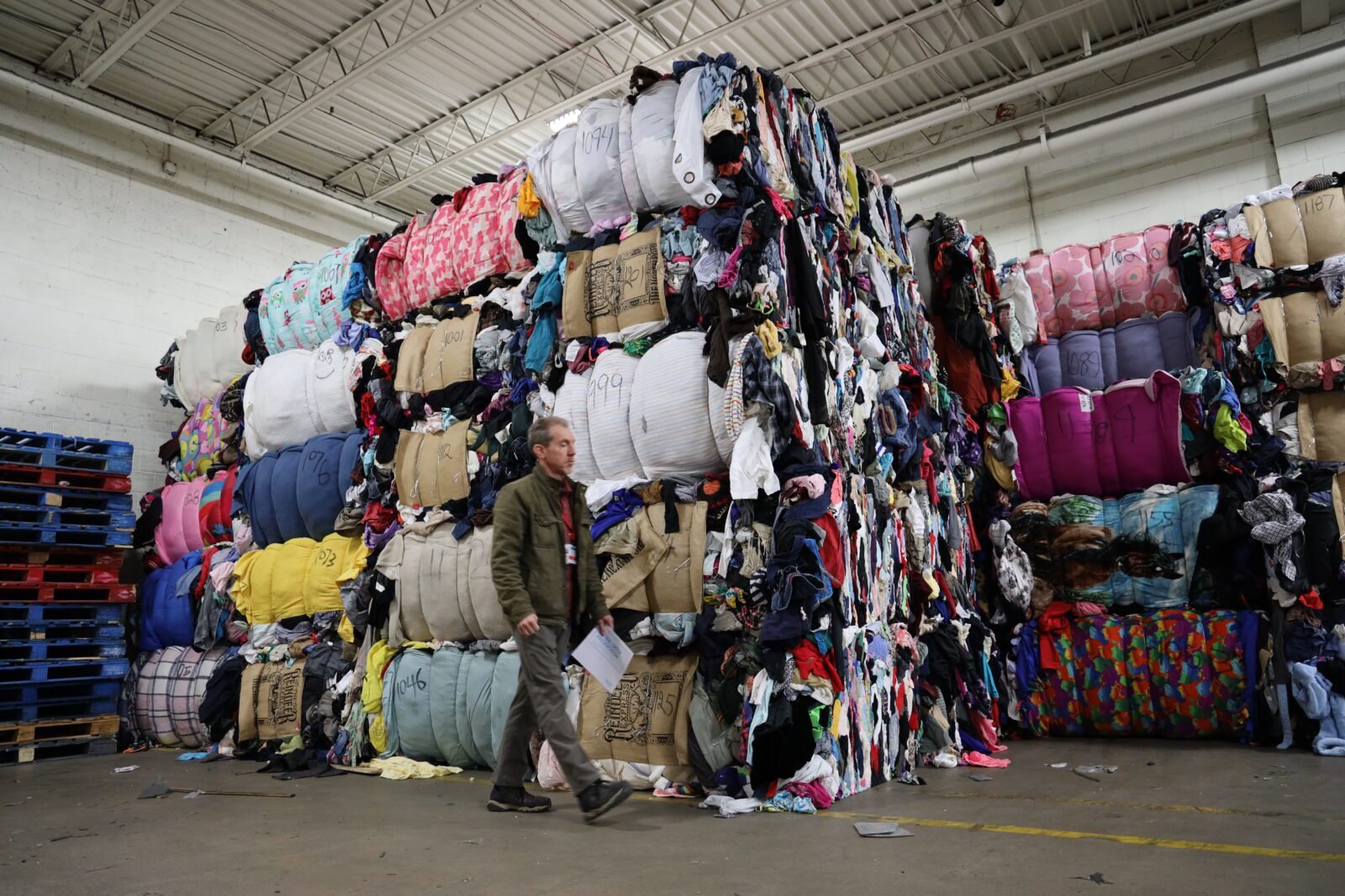 The Truth About Fast Fashion — And Why Recycling Your Clothes Matters